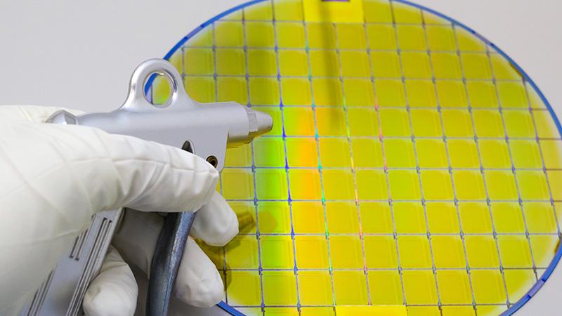 Compressed air in semicon manufacturing 